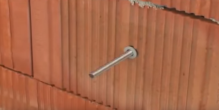 фото пример установленного крепежа с помощью хим анкера.png фото пример установленного крепежа с помощью хим анкера