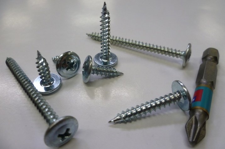 саморезы по металлу с прессшайбой арт 9999 А2 нержавеющая сталь острые